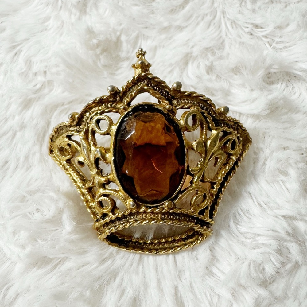 Vintage Crown Pin